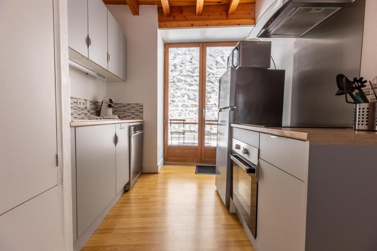 Le Double Pirou # 2 Appartements # Halte Auvergne Thiers Luaran gambar
